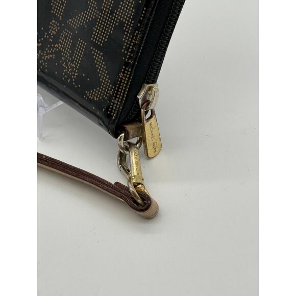 Michael Kors Metallic Black Patent Leather Wallet Wristlet*Great Condition - Picture 7 of 8